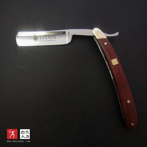 Titan wood handle straight razor